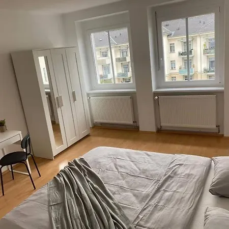 Farawayhomes Studio Leoben #A11 * Leoben (Styria)